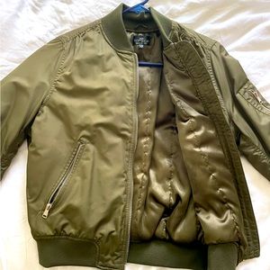 Top shop womens bomber jacket (army green color).